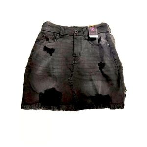 Juniors 7 Black Jean Skirt Distressed fringed hem